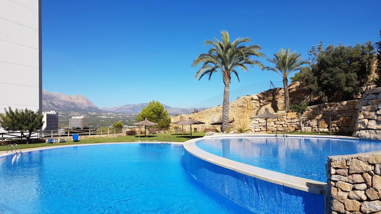 Skyline 33 Two Bedroom Apartment With Sea Views Benidorm Exterior foto